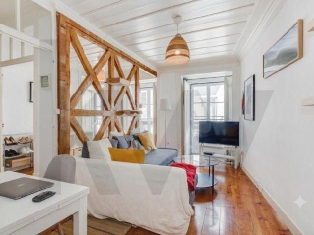 Apartamento venda em Misericórdia, Lisboa