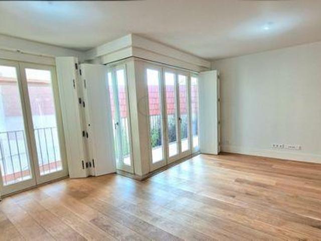 Apartamento venda em Santo António, Lisboa