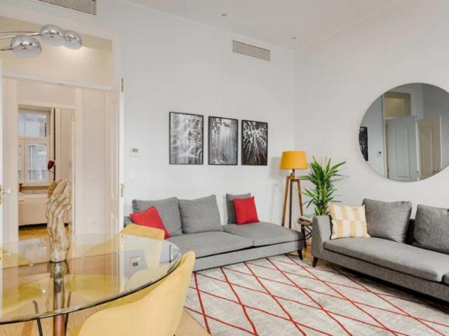 Apartamento alugar em Santa Maria Maior, Lisboa