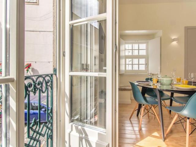 Apartamento alugar em Santa Maria Maior, Lisboa