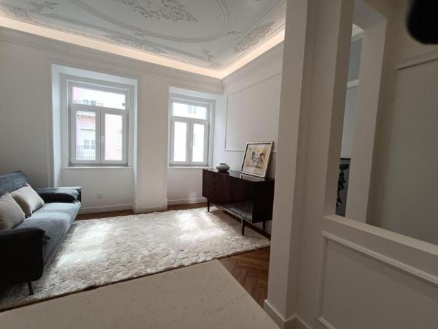 Apartamento alugar em Santo António, Lisboa