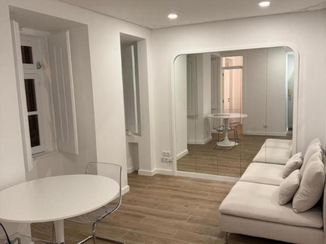Apartamento alugar em Misericórdia, Lisboa
