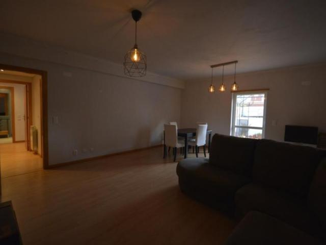 Apartamento alugar em Urbanização Casas do Lago, Amadora