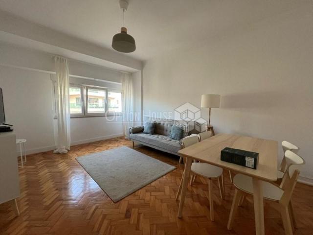 Apartamento alugar em Estrela, Lisboa