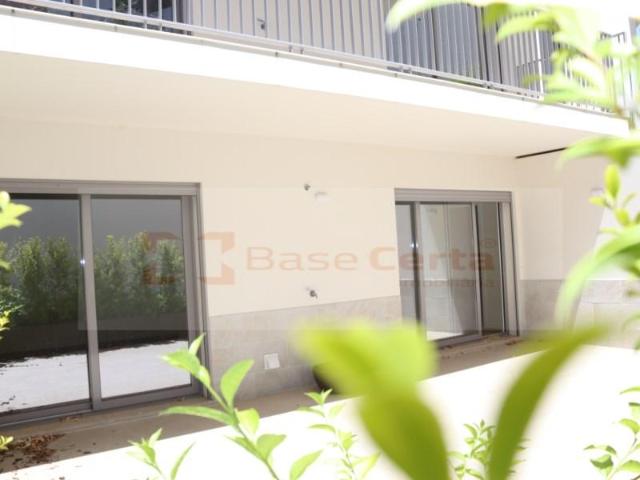Apartamento venda em Santa Clara, Lisboa