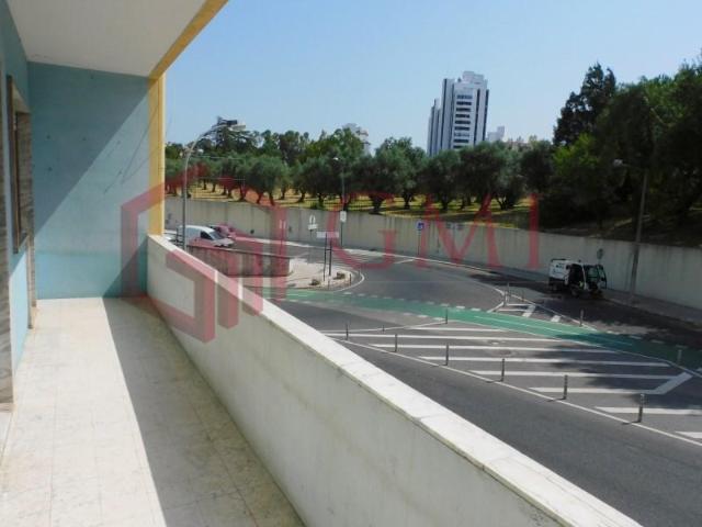 Apartamento venda em Carriche, Lisboa