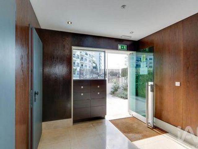 Apartamento alugar em Alto da Faia, Lisboa