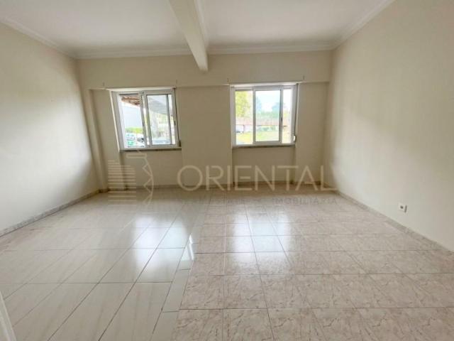Apartamento venda em Carriche, Lisboa