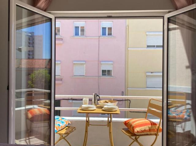 Apartamento alugar em Bairro Lopes, Lisboa