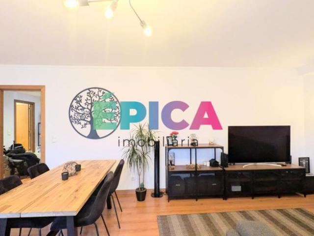 Apartamento venda em Santa Clara, Lisboa