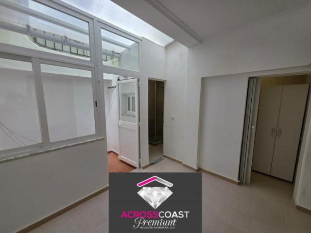 Apartamento venda em Picheleira, Lisboa