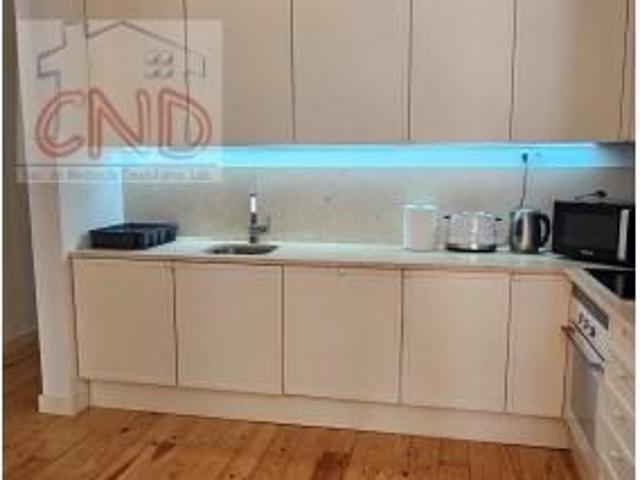 Apartamento venda em Estrela, Lisboa