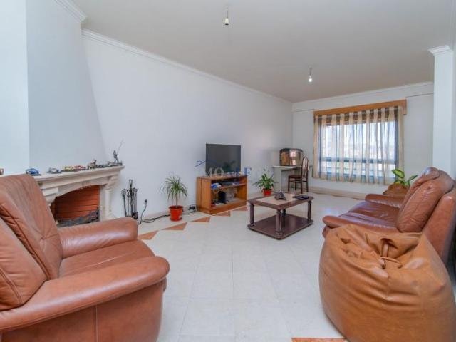 Apartamento venda em Estacal Novo, Loures