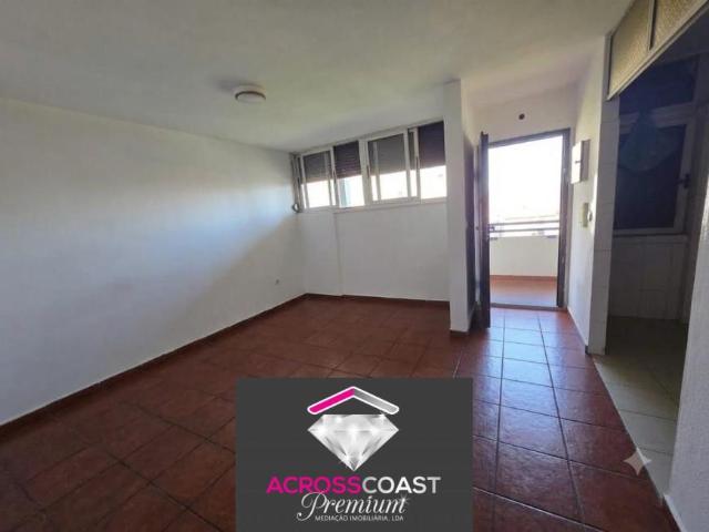 Apartamento venda em Colinas do Cruzeiro, Odivelas