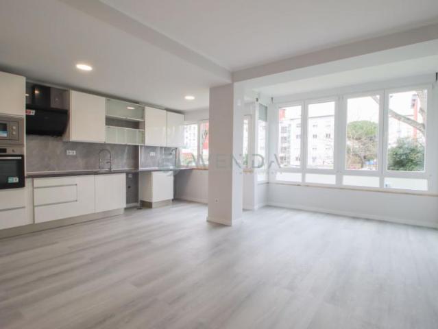 Apartamento venda em Oeiras, Lisboa