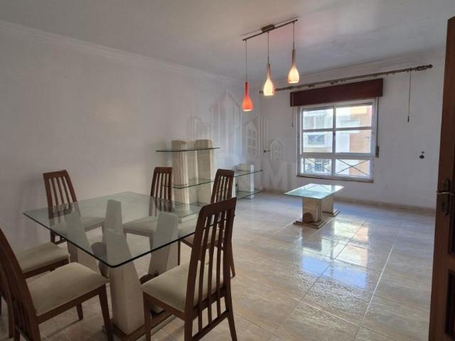Apartamento venda em Tapada das Mercês, Sintra