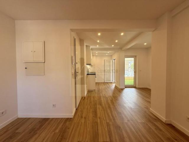 Apartamento venda em Vale de Carenque, Sintra
