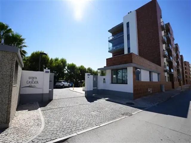 Apartamento venda em Castanheira Do Ribatejo, Lisboa