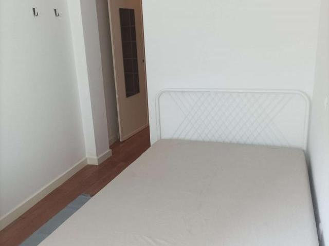 Quarto alugar em Lisboa