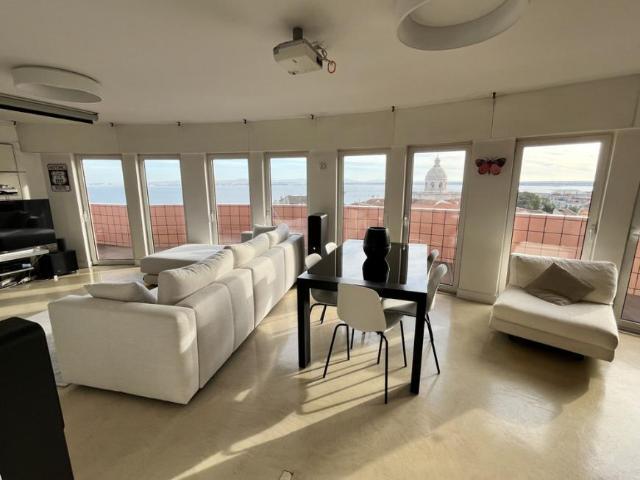 Apartamento alugar em São Vicente de Fora, Lisboa
