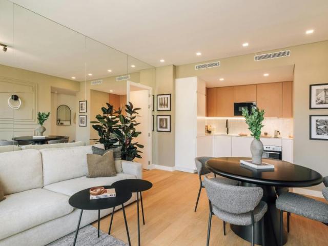 Apartamento alugar em Avenidas Novas, Lisboa