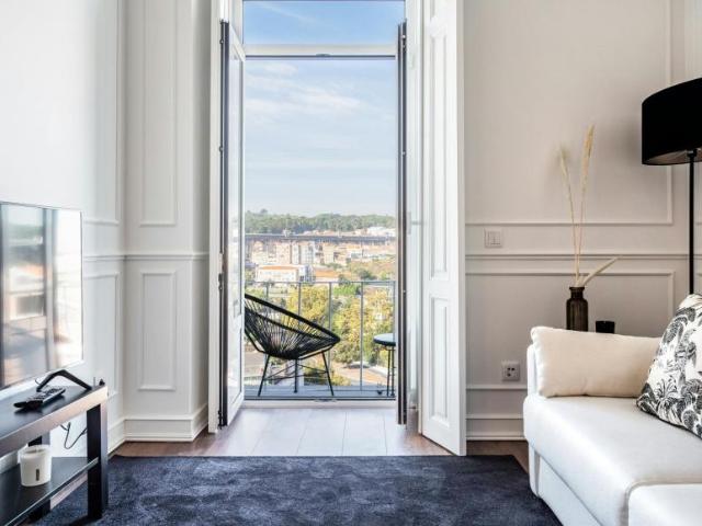 Apartamento alugar em Bairro de Campolide, Lisboa