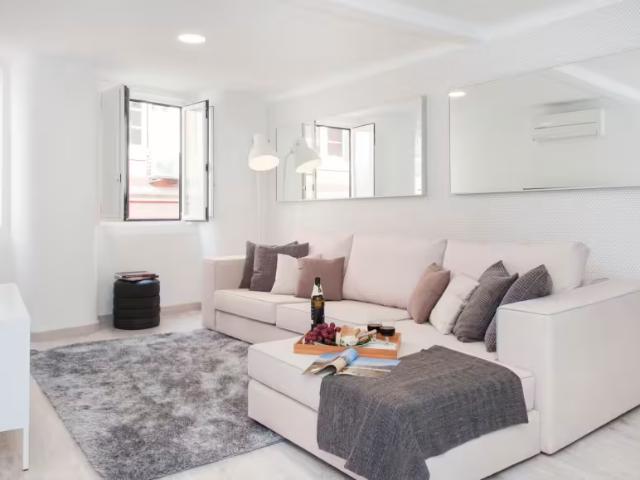 Apartamento alugar em Santo António, Lisboa
