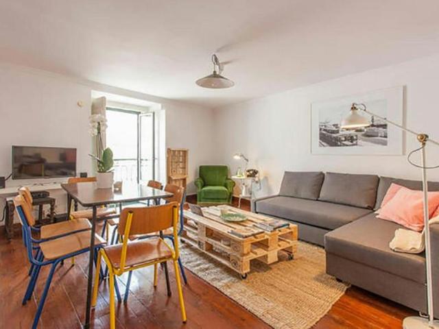 Apartamento alugar em Misericórdia, Lisboa