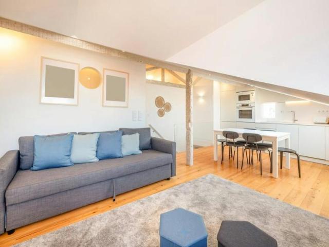 Apartamento alugar em Misericórdia, Lisboa