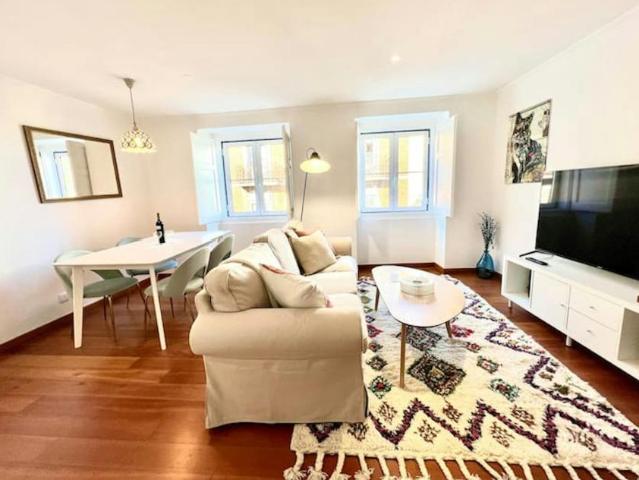Apartamento alugar em Estrela, Lisboa