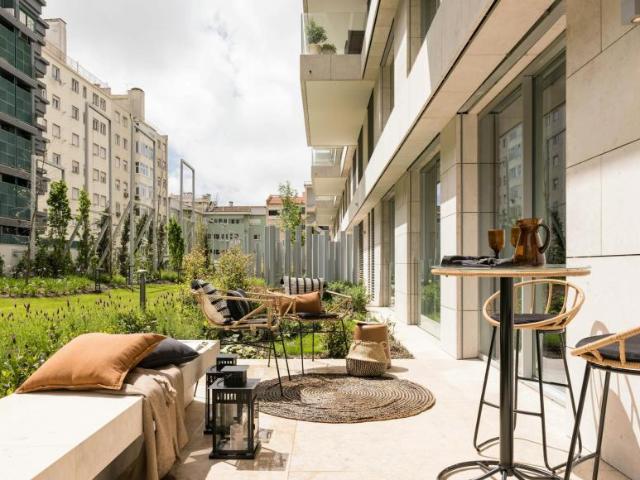 Apartamento alugar em Santo António, Lisboa
