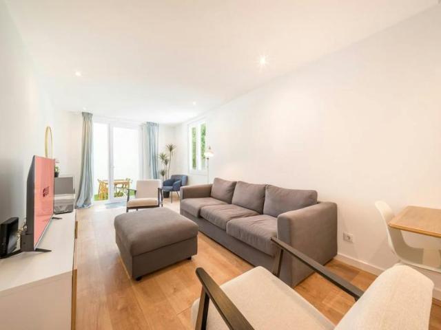 Apartamento alugar em Santo António, Lisboa