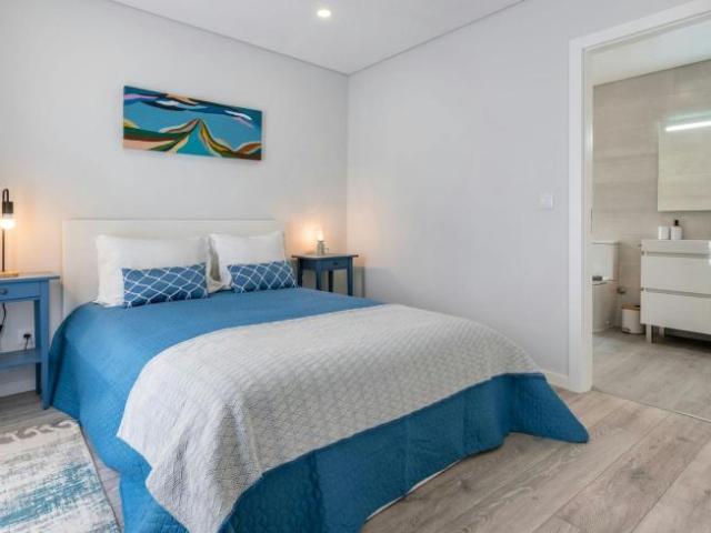 Apartamento alugar em São Francisco Xavier, Lisboa