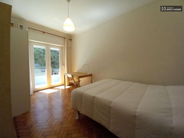 Quarto alugar em Lisboa