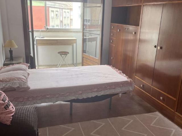 Quarto alugar em Lisboa