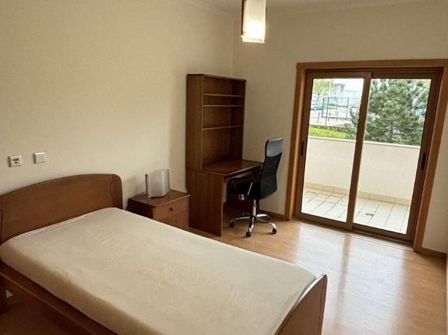 Quarto alugar em Lisboa
