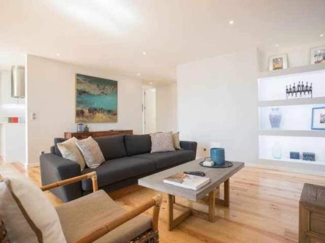 Apartamento alugar em Misericórdia, Lisboa