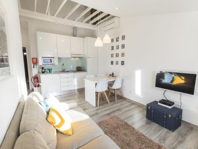 Apartamento alugar em Santa Maria Maior, Lisboa