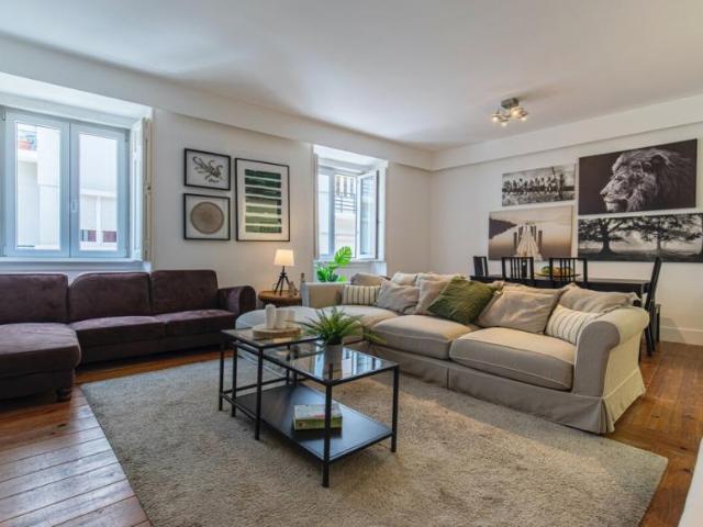 Apartamento alugar em Santo António, Lisboa