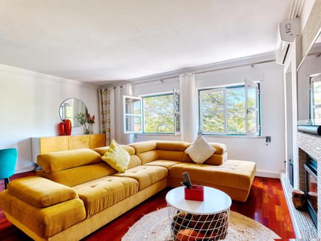 Apartamento alugar em Santa Clara, Lisboa