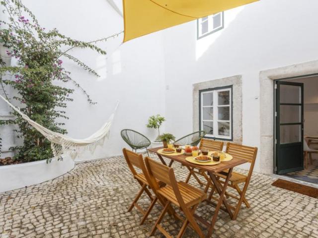 Apartamento alugar em Santa Maria Maior, Lisboa