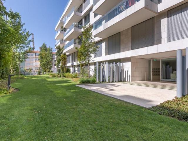 Apartamento alugar em Santo António, Lisboa