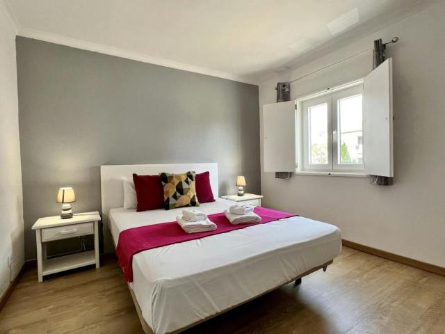 Apartamento alugar em Quarteira, Loulé