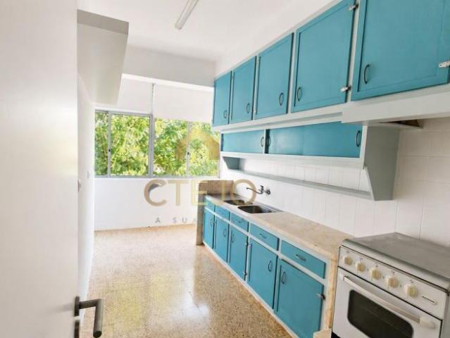 Apartamento venda em Santiago Dos Velhos, Lisboa