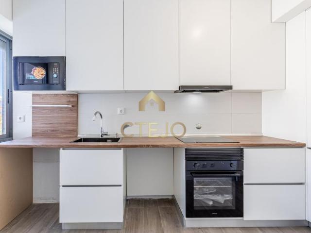 Apartamento venda em Loures, Lisboa