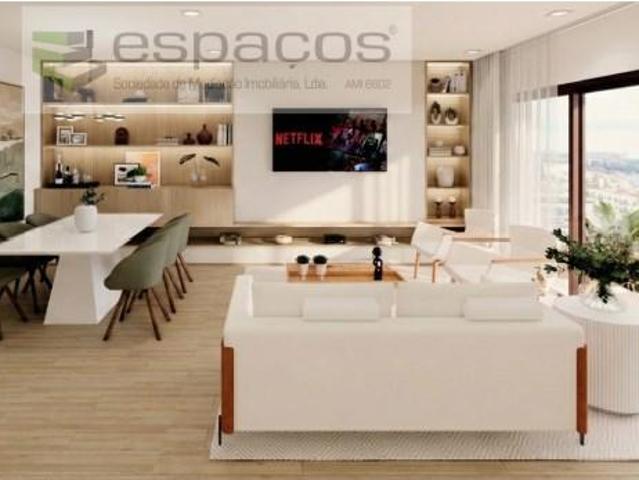 Apartamento venda em Terraços da Ponte, Santiago Dos Velhos