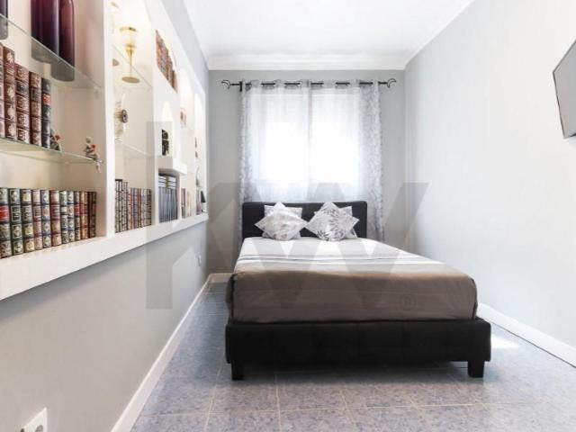 Apartamento alugar em Santiago Dos Velhos, Lisboa