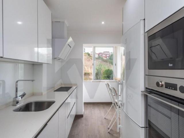Apartamento venda em Santiago Dos Velhos, Lisboa