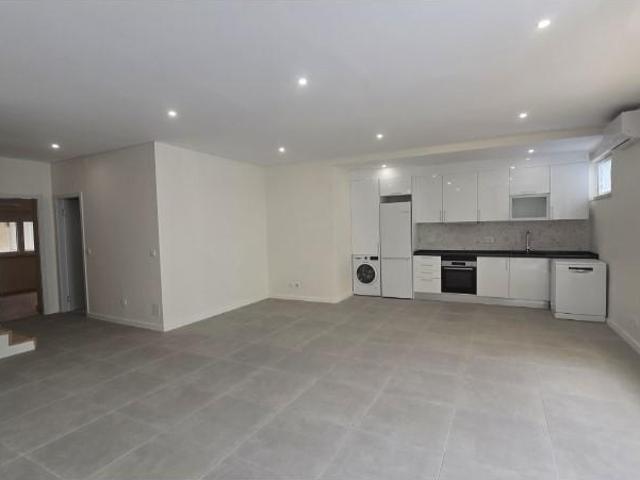 Apartamento venda em Loures