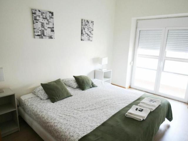 Apartamento alugar em Parque das Nações, Santiago Dos Velhos